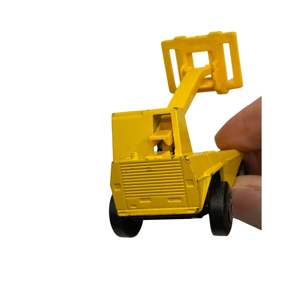 Matchbox Superfast No 48 Sambron Jacklift 1977 Lesney Made in England Yellow‎